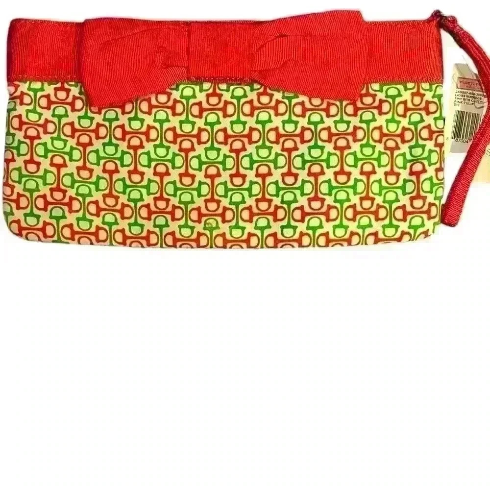 Vineyard Vines Bow Clutch.  New With Tags.